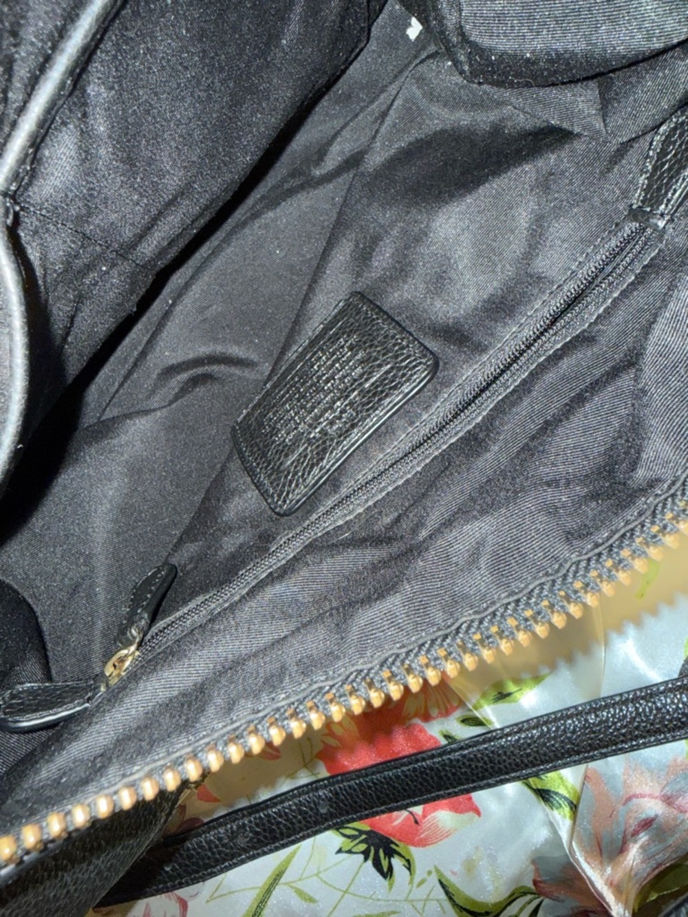 Coach Black Leather Shoulder Bag with Gold Hardware - Picture 7 of 14